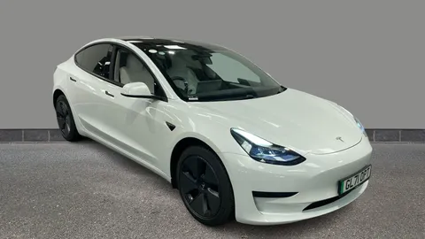TESLA MODEL 3 Standard Plus Auto