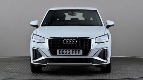 AUDI Q2 30 TFSI S Line