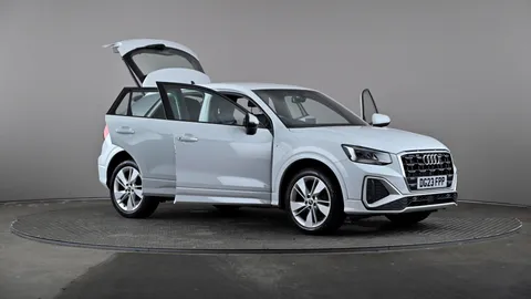 AUDI Q2 30 TFSI S Line