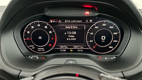 AUDI Q2 30 TFSI S Line