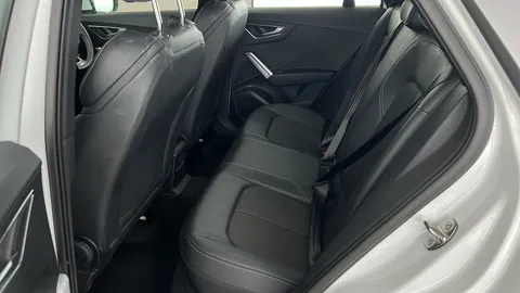 AUDI Q2 30 TFSI S Line