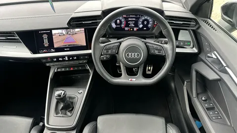 AUDI A3 35 TFSI S Line
