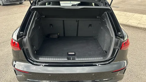 AUDI A3 35 TFSI S Line