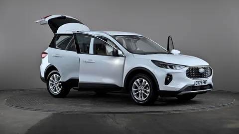 FORD KUGA 1.5 EcoBoost Titanium