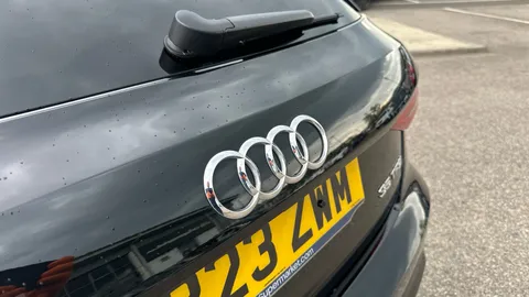 AUDI A3 35 TFSI S Line