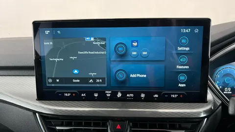 FORD KUGA 1.5 EcoBoost Titanium