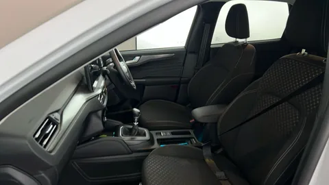 FORD KUGA 1.5 EcoBoost Titanium