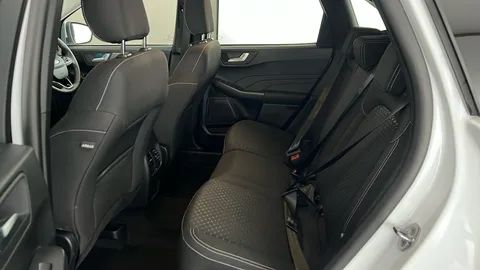 FORD KUGA 1.5 EcoBoost Titanium