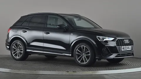 AUDI Q3 35 TFSI Black Edition