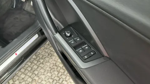 AUDI Q3 35 TFSI Black Edition