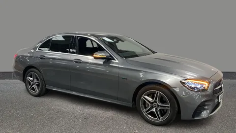 MERCEDES-BENZ E CLASS E300e AMG Line Edition 9G-Tronic