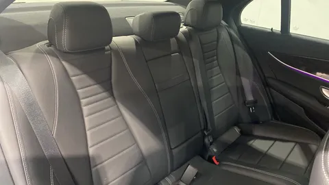 MERCEDES-BENZ E CLASS E300e AMG Line Edition 9G-Tronic