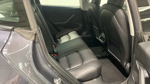 Tesla                     Model 3 Standard Plus 4dr Auto