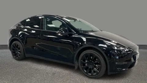 Tesla                     Model Y Long Range AWD 5dr Auto