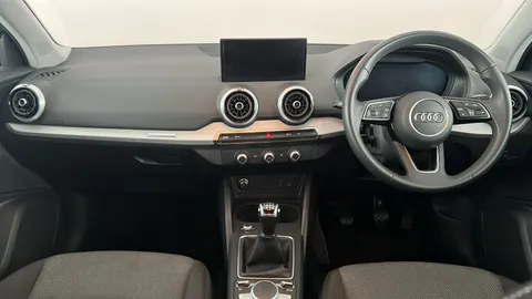 AUDI Q2 30 TFSI Sport