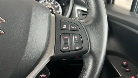SUZUKI S-CROSS 1.5 Hybrid Motion AGS