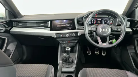 AUDI A1 25 TFSI S Line