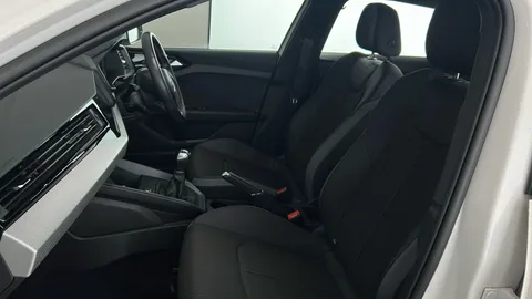 AUDI A1 25 TFSI S Line