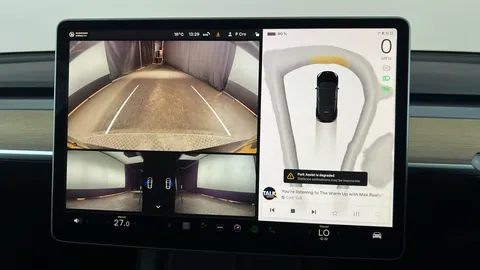 TESLA MODEL Y Long Range AWD Auto