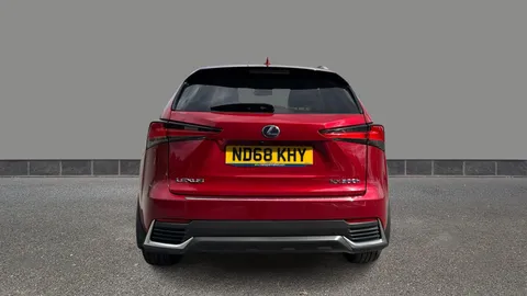 LEXUS NX 300h 2.5 Luxury CVT [Premium Nav]