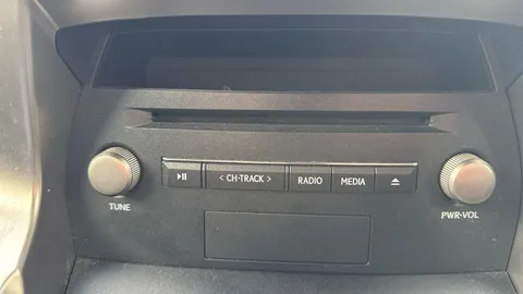 LEXUS NX 300h 2.5 Luxury CVT [Premium Nav]