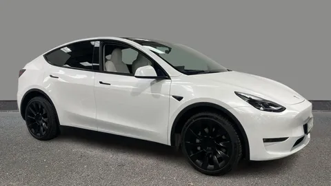 Tesla                     Model Y Long Range AWD 5dr Auto