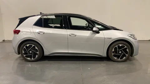 VOLKSWAGEN ID.3 107KW Family Pro 58kWh Auto