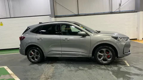 FORD KUGA 2.5 PHEV ST-Line CVT