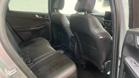 FORD KUGA 2.5 PHEV ST-Line CVT