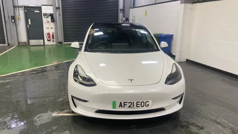Tesla                     Model 3 Long Range AWD Auto