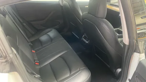 Tesla                     Model 3 Long Range AWD Auto