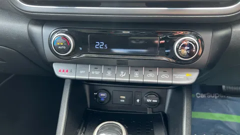 Hyundai Kona 1.6 GDi Hybrid Premium 5dr DCT