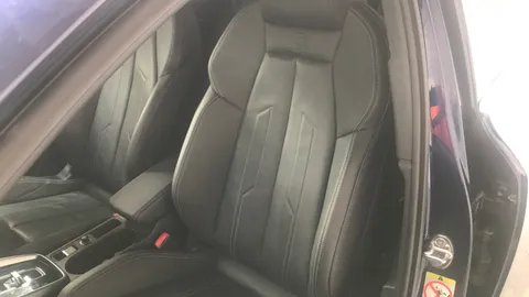 Audi A3 40 TFSI e S Line S Tronic