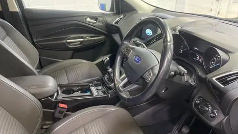 Ford Kuga 1.5 TDCi Titanium 5dr 2WD