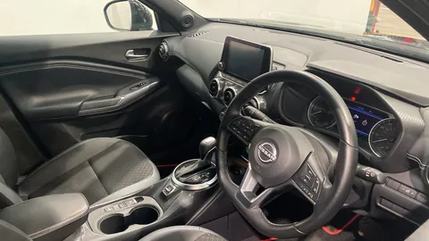 Nissan Juke 1.6 Hybrid N-Connecta Auto