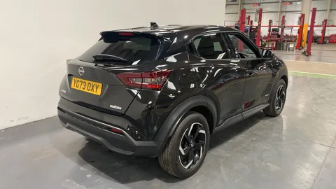 Nissan Juke 1.6 Hybrid N-Connecta Auto