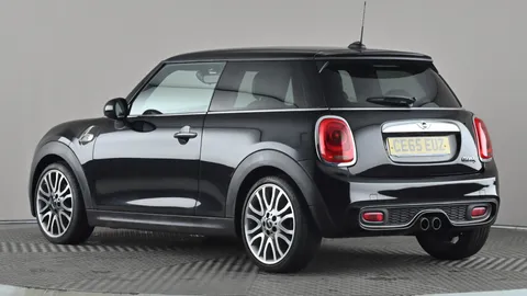 MINI HATCHBACK 2.0 Cooper S [Chili/Media Pack XL]