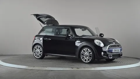 MINI HATCHBACK 2.0 Cooper S [Chili/Media Pack XL]
