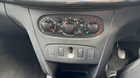 DACIA SANDERO 0.9 TCe Essential