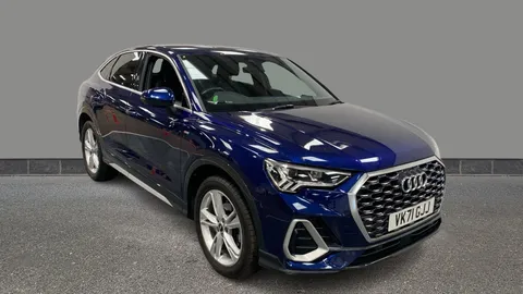 Audi Q3 35 TFSI S Line [Comfort+Sound Pack]