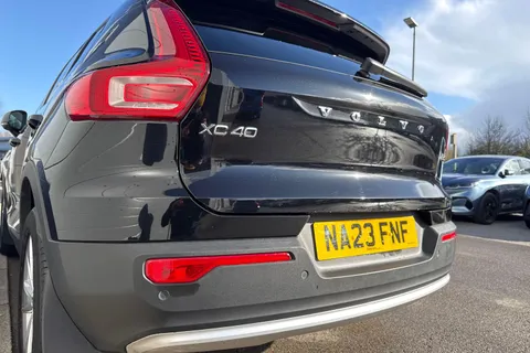 NA23FNF Volvo Xc40 2.0 B3 MHEV Core DCT Auto Euro 6 (s/s) 5dr Thumbnail #9