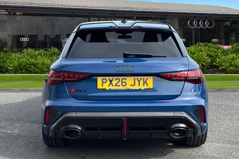 4 of 65 for Audi RS 3 RS 3 Sportback Carbon Black 400 PS S tronic