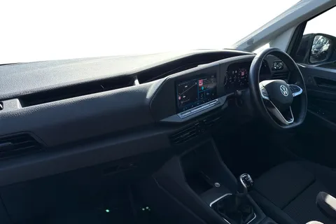 CX74LRA Volkswagen Caddy 2.0 TDI C20 Commerce Pro SWB Euro 6 (s/s) 5dr Thumbnail #14