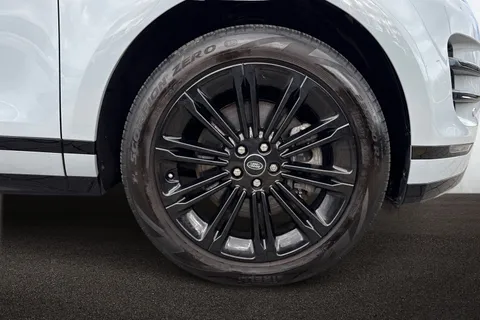 9 of 51 for Land Rover Range Rover Evoque 1.5 P300e Dynamic HSE 5dr