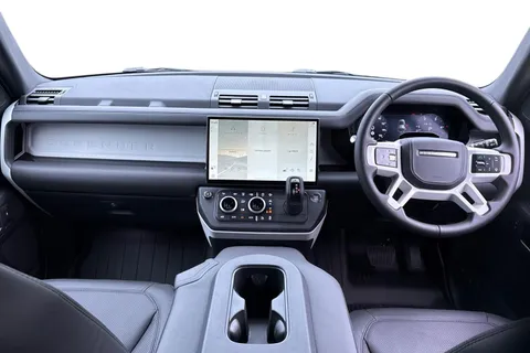 DV26XNL Land Rover Defender 110 3.0 D250 MHEV X-Dynamic HSE Hard Top SUV 5dr Diesel Auto 4WD MWB Euro 6 (s/s) (249 ps) Thumbnail #10