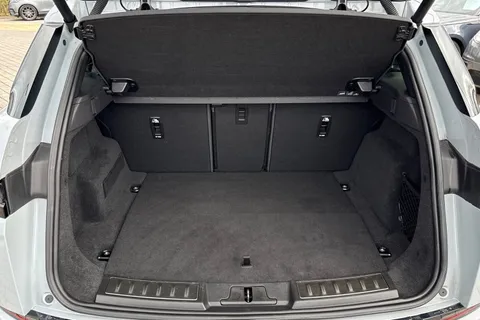 11 of 51 for Land Rover Range Rover Evoque 1.5 P300e Dynamic HSE 5dr