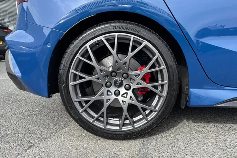 12 of 65 for Audi RS 3 RS 3 Sportback Carbon Black 400 PS S tronic