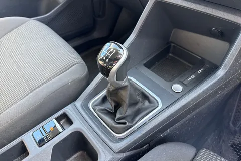 CX74LRA Volkswagen Caddy 2.0 TDI C20 Commerce Pro SWB Euro 6 (s/s) 5dr Thumbnail #22