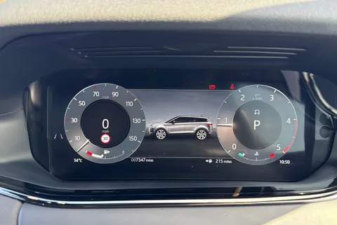 DU75YOP Land Rover Range Rover Evoque 2.0 D200 Dynamic SE 5dr Thumbnail #17