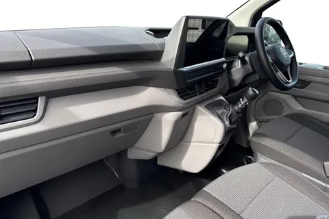 DE26TXP Volkswagen Transporter T28 Commerce Plus SWB 110 PS 2.0 TDI 6sp Manual Thumbnail #15